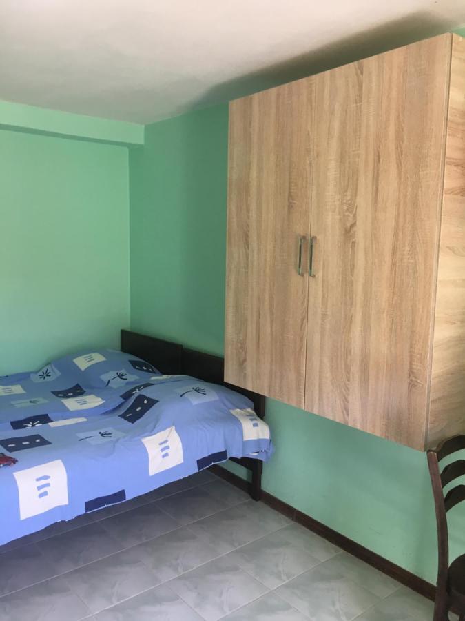 Apartamento Vakho House Kobuleti Exterior foto